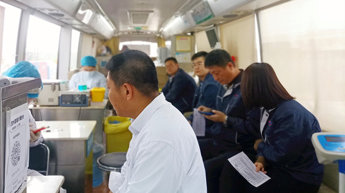 沈陽航空產(chǎn)業(yè)集團組織員工開展“獻熱血、踐初心”無償獻血活動